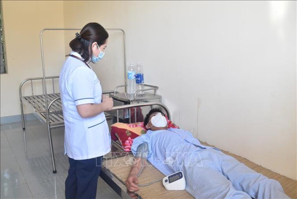 yếu tố nguy cơ nghiện thuốc phiện