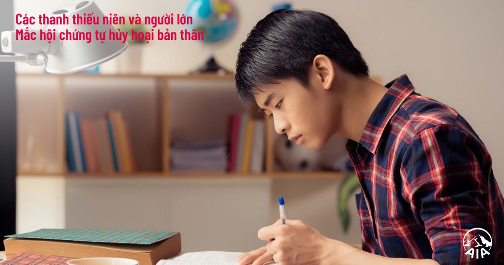 Tự hủy hoại bản thân và cảm xúc tiêu cực