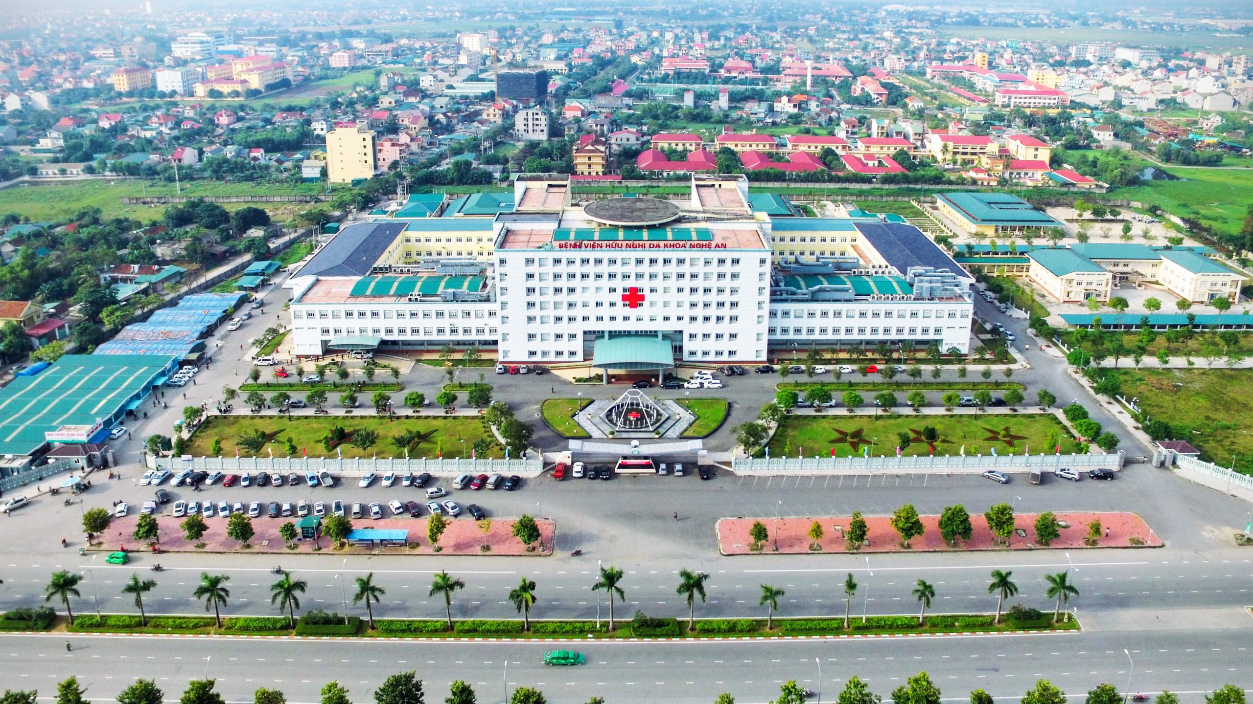 Bệnh viện Hữu nghị Đa khoa Nghệ An toàn cảnh