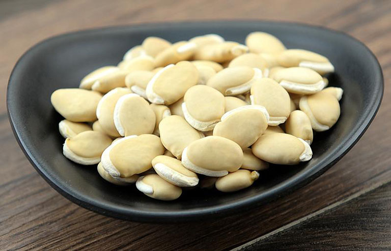 Hạt bạch biển đậu đã phơi khô và chế biến