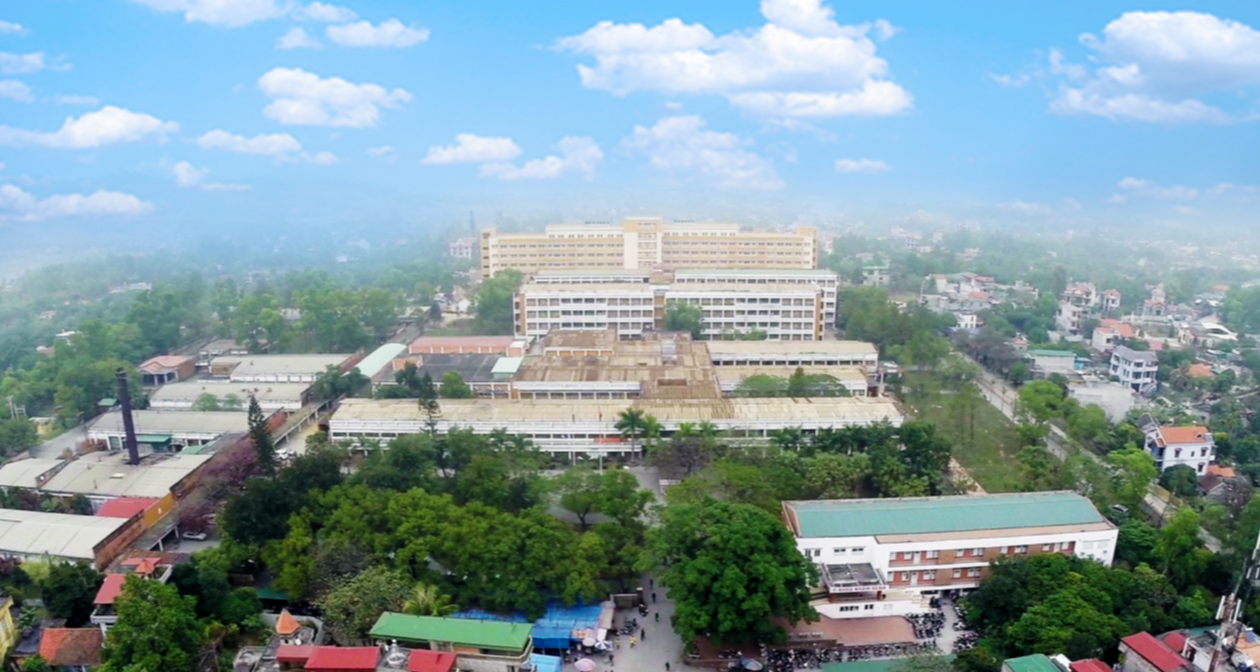 Toàn cảnh bệnh viện Việt Nam Thụy Điển